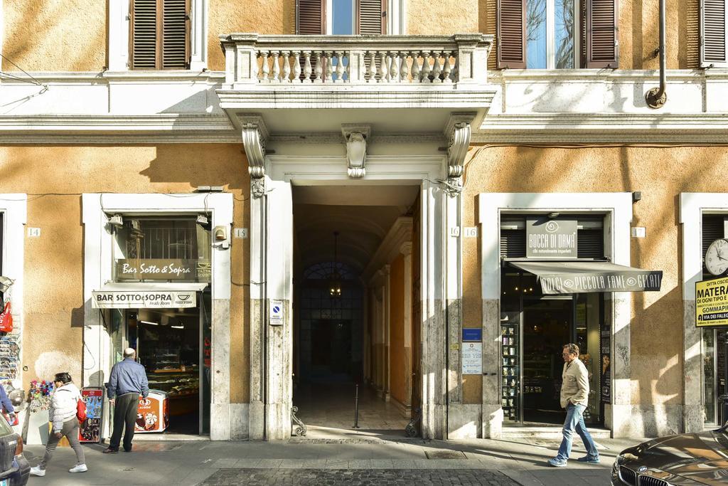 Вилла Loft Pantheon Рим Экстерьер фото
